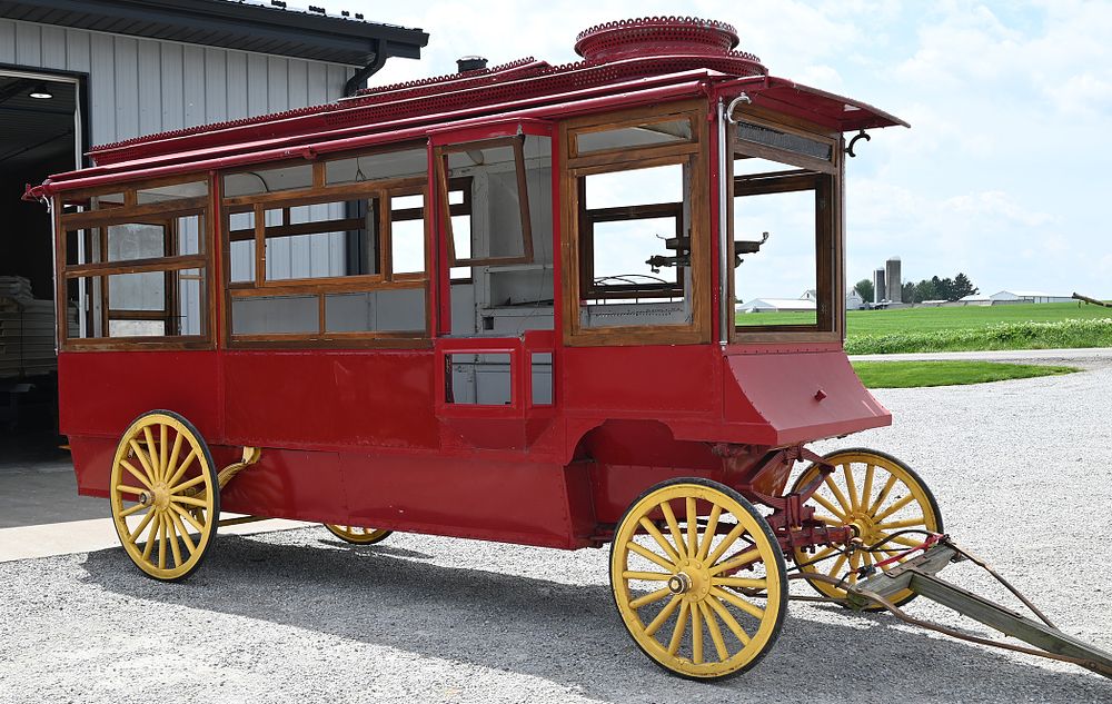 Lot 383: Cretors popcorn vendor wagon