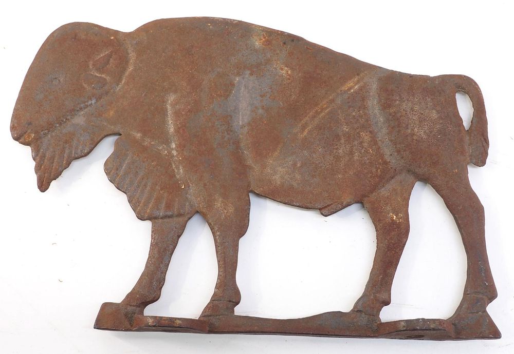 Lot 755: Cast iron flat buffalo windmill weight