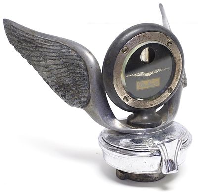 Boyce "DeLuxe" Moto-Meter with wings, 6"H