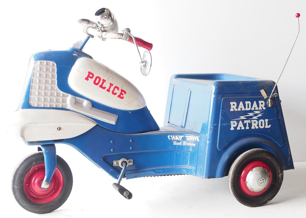 Lot 290: Murray Police Radar Patrol pedal cycle