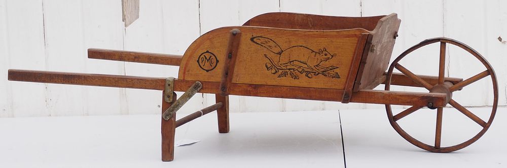 Lot 980: Paris Mfg. Co. No.1 child's wheelbarrow