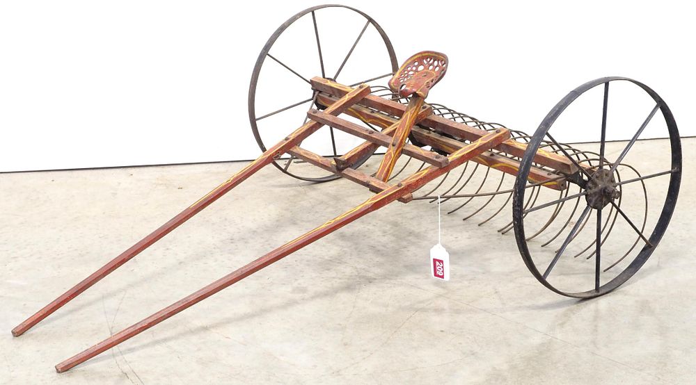 Lot 209: Store model Cameron Rake dump rake