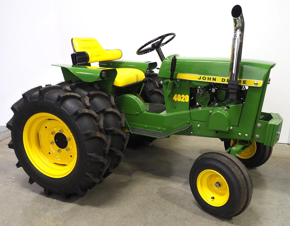 Lot 309: Custom mini John Deere 4020 tractor, WOW!