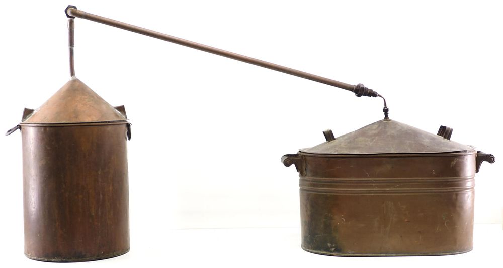 Lot 326: Copper still