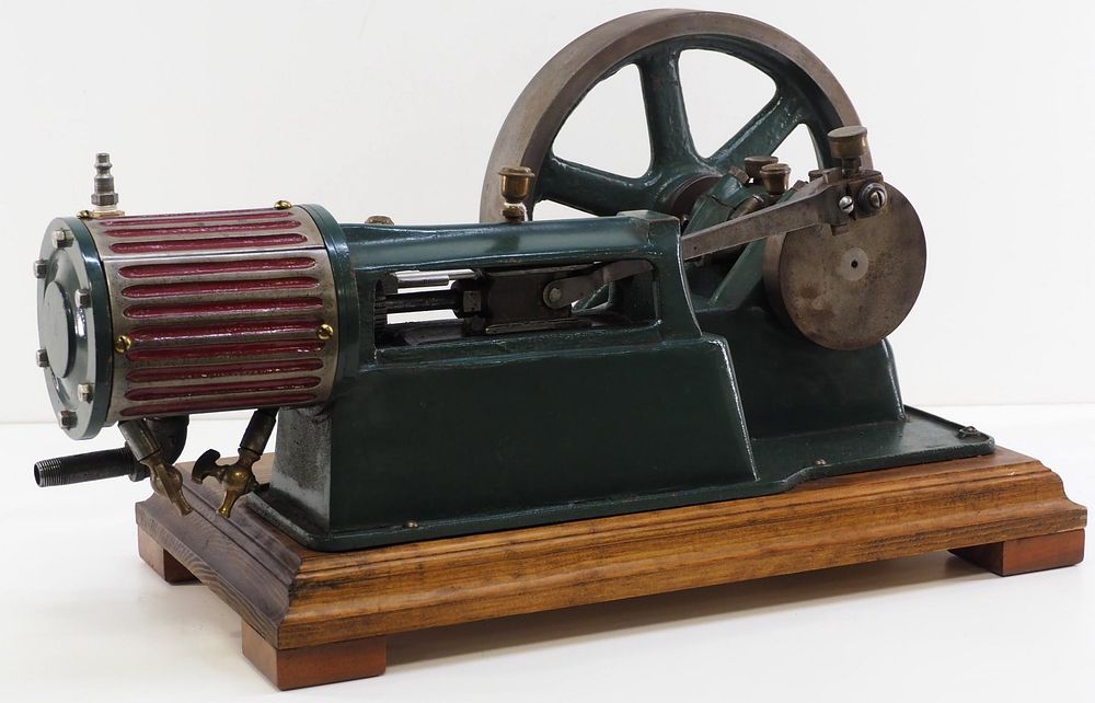 Lot 362: Model steam engine