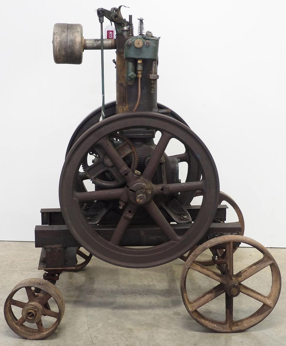 Lot 415: Fairbanks vertical T 2hp engine on cart