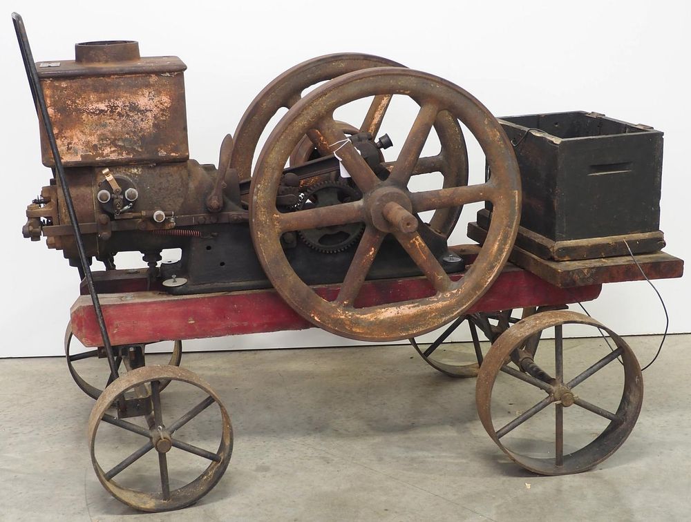 Lot 416: Waterloo 3hp engine on cart