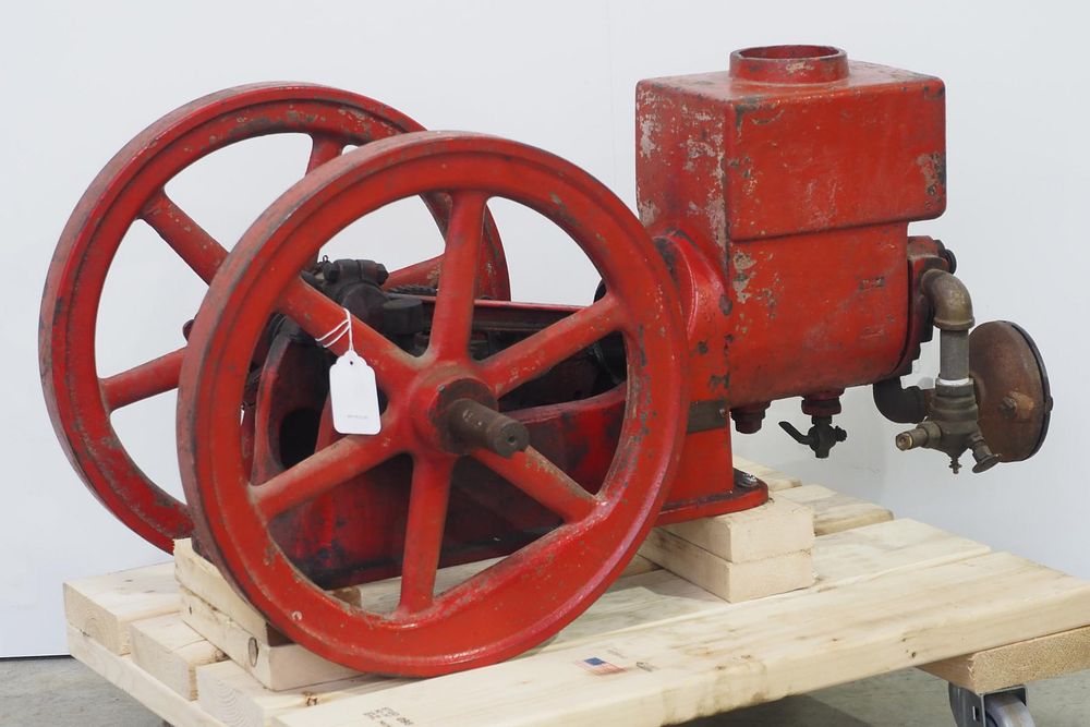Lot 417: John M Smyth 1.5hp engine
