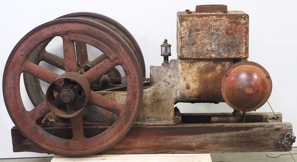 Lot 434: Waterloo 4hp Contract engine