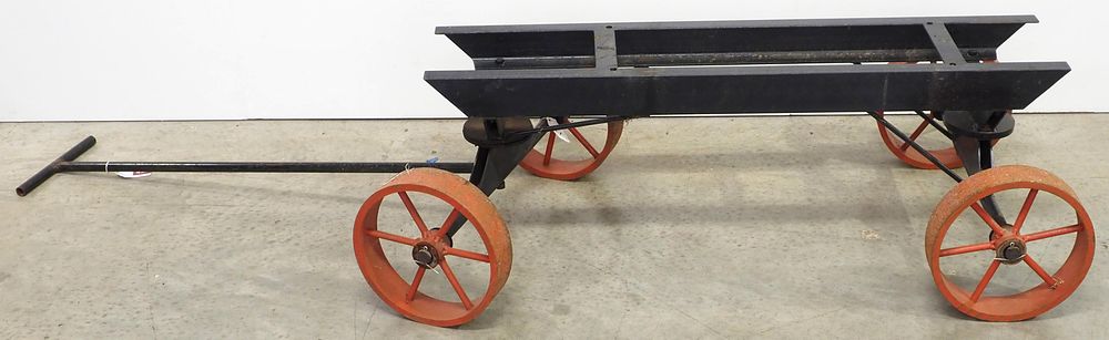 Lot 463: Homemade cart for engine