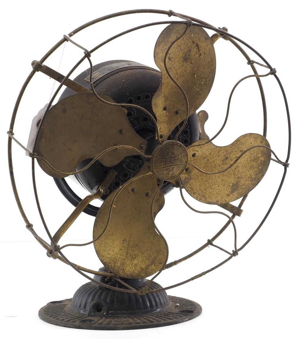 Lot 470: Emerson Type 11946 brass blade electric fan