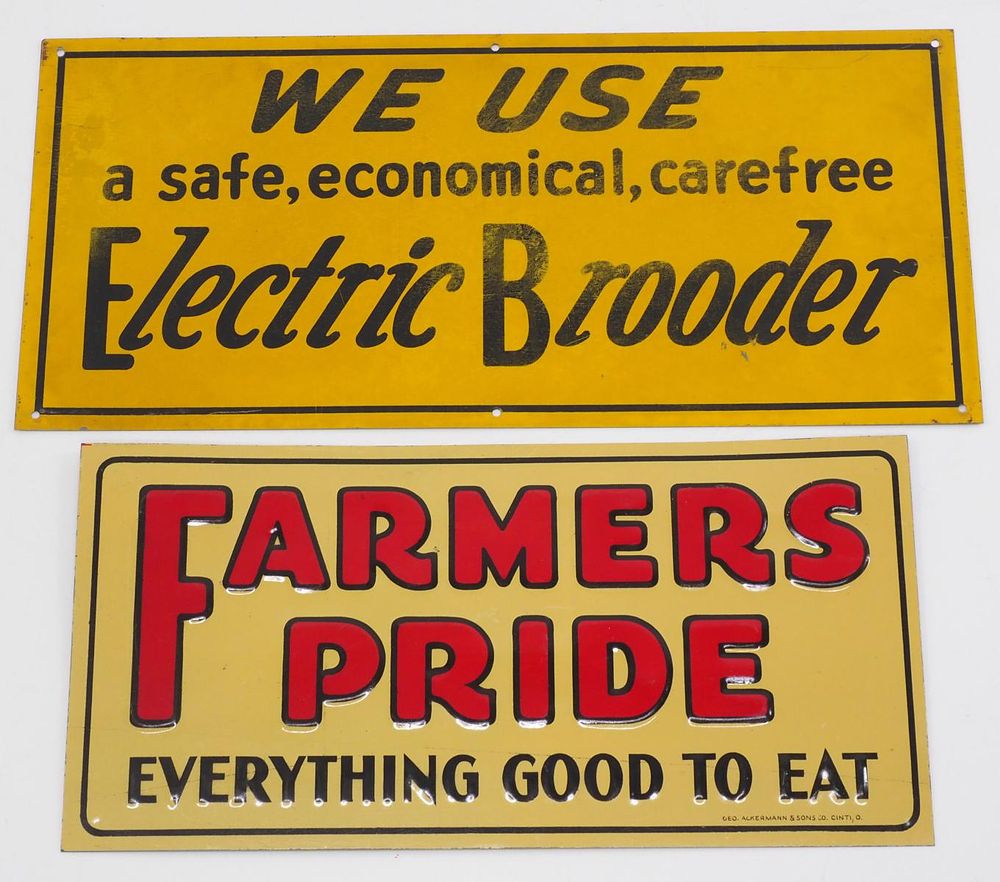 Lot 602: (2) Small signs