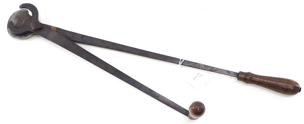 Lot 758: 24"L dehorner