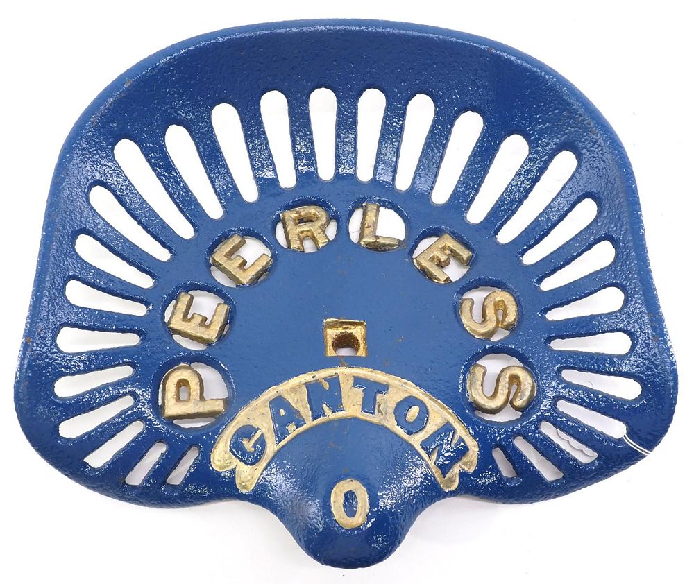 Lot 780: Peerless, Canton O. cast iron seat