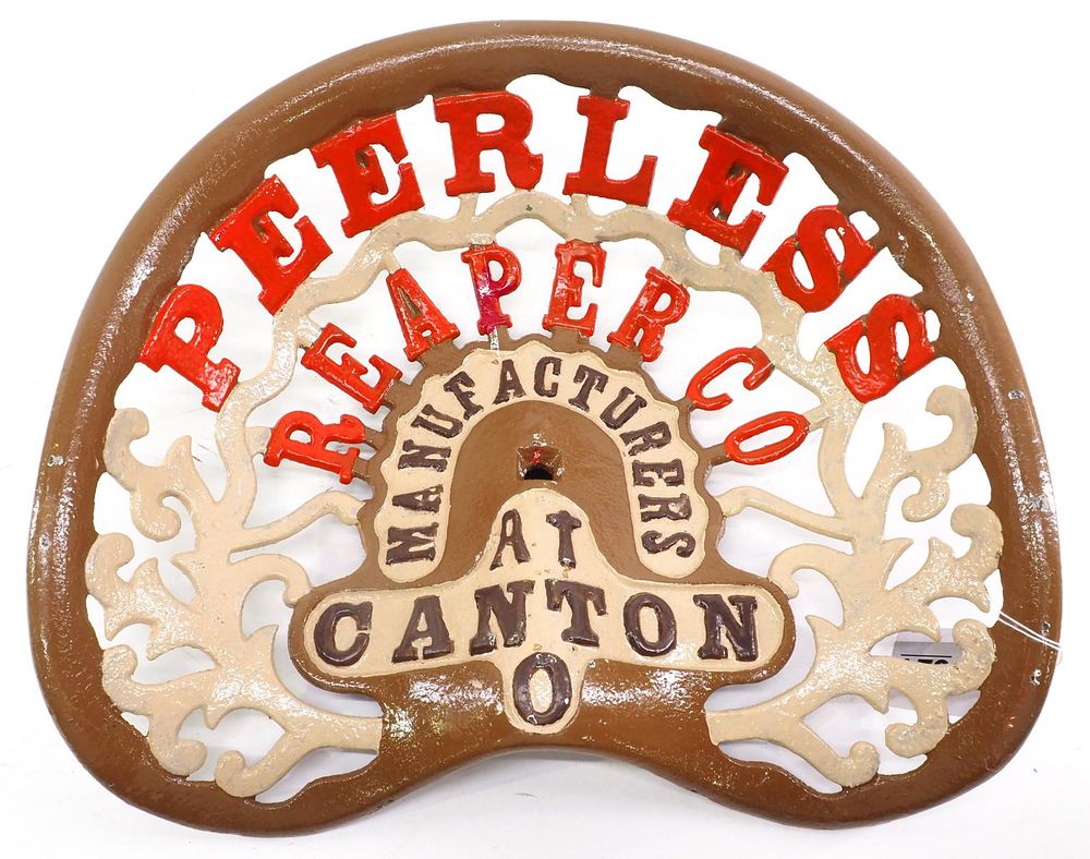 Lot 821: Peerless Reaper Co. cast iron seat
