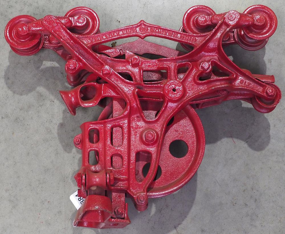 Lot 884: Ney cast iron hay car