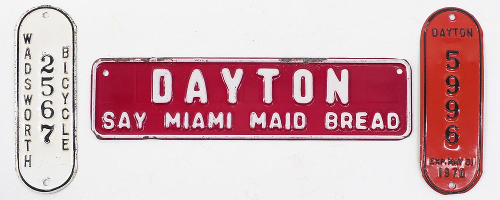 Lot 1156: (2) Bicycle license plates & Miami Bread sign