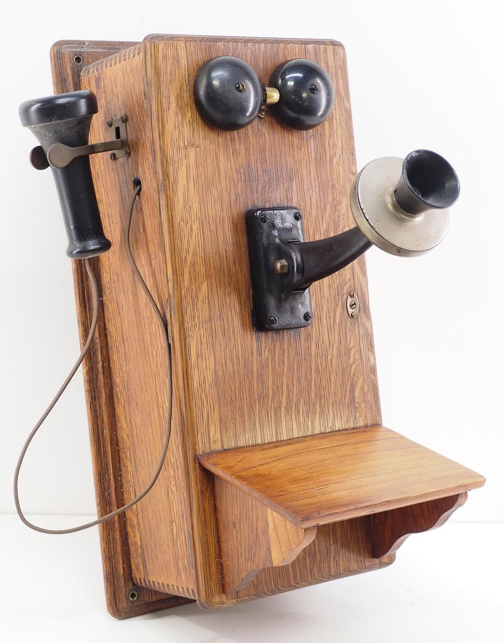 Lot 1157: Early wall-mount hand-crank telephone