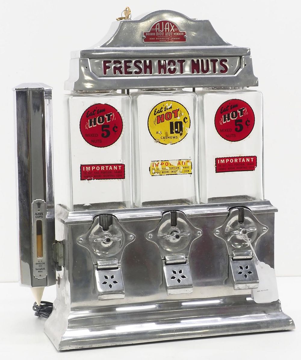 Lot 1247: Ajax Deluxe Hot Nut Vendor