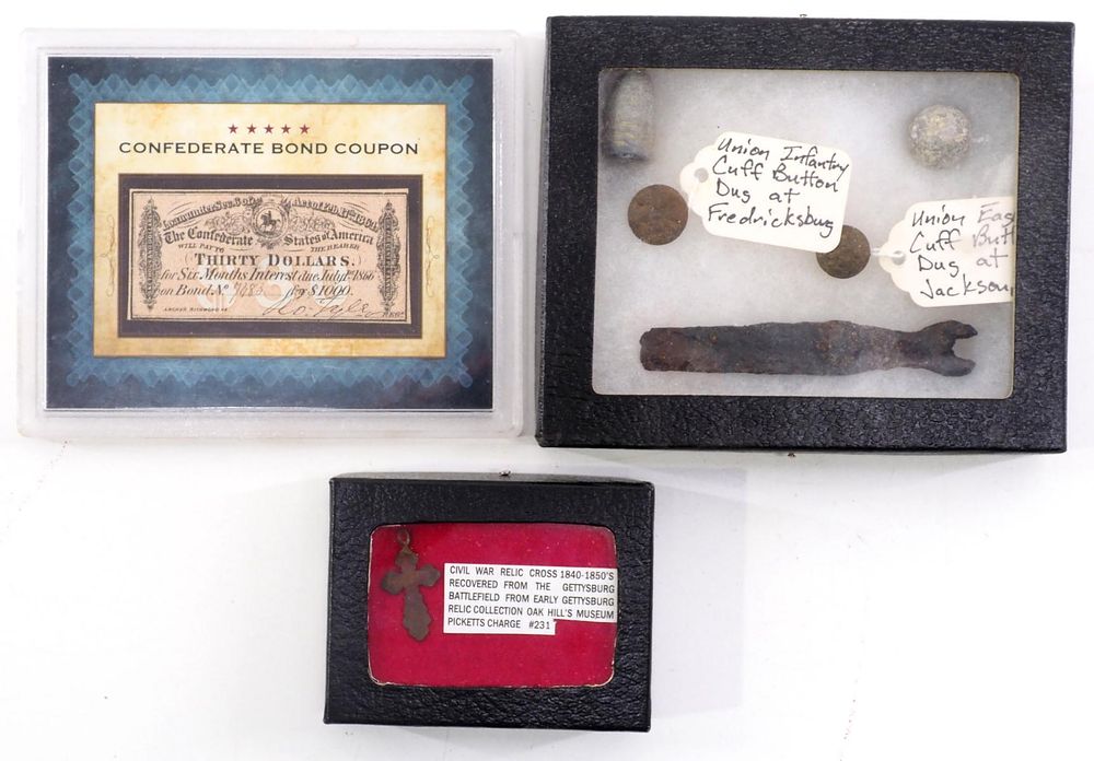 Lot 1254: Items collected from battlefields
