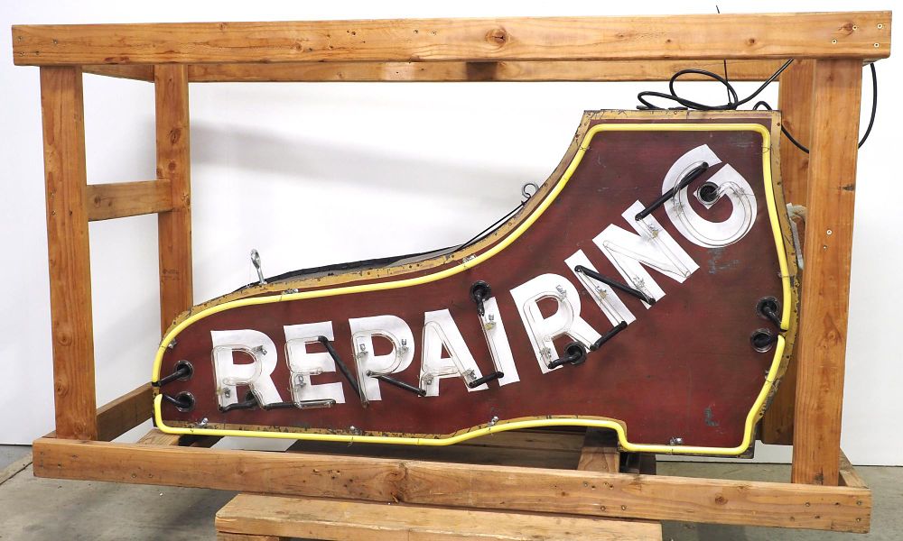 Lot 1285: Neon 2-sided shoe repair sign, WOW!