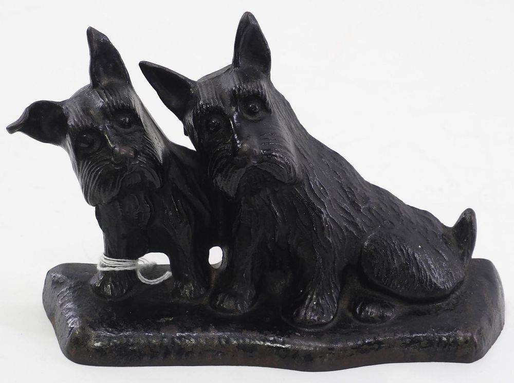Lot 1302: Vindex Scottie Twin door stop