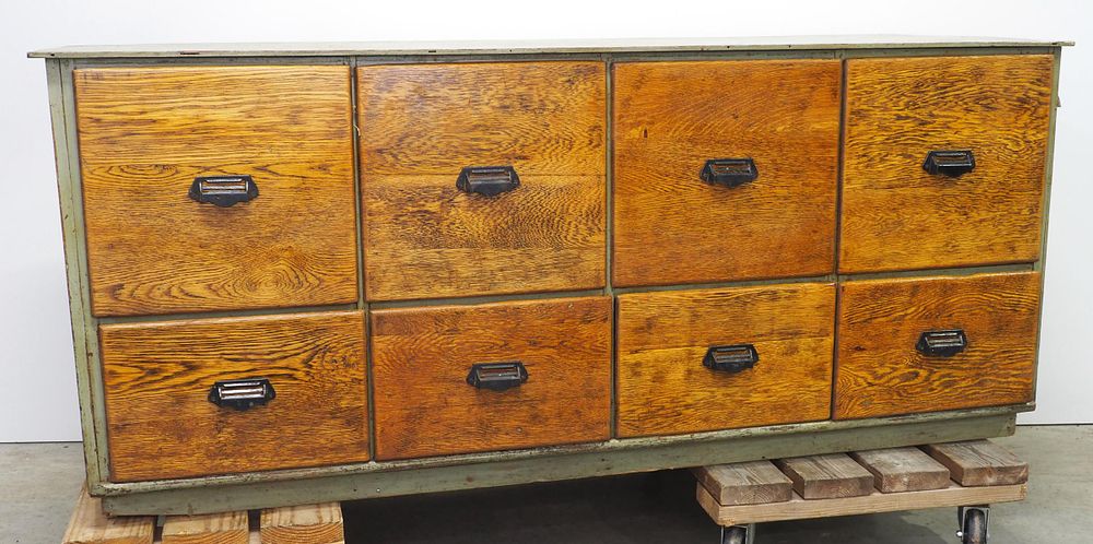 Lot 1411: Wooden 8-drawer country store cabinet
