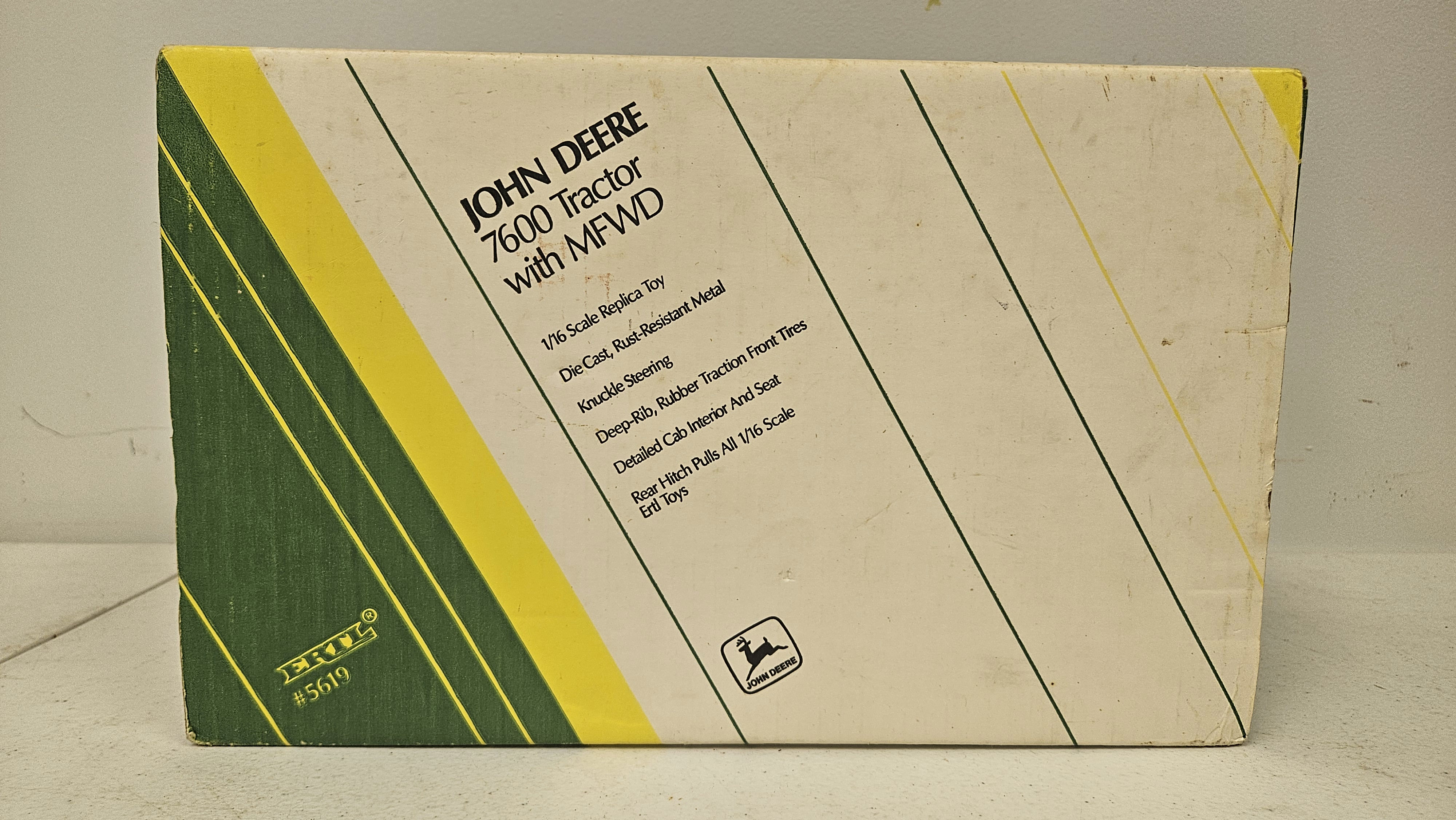 John Deere 7600 Tractor with MFWD