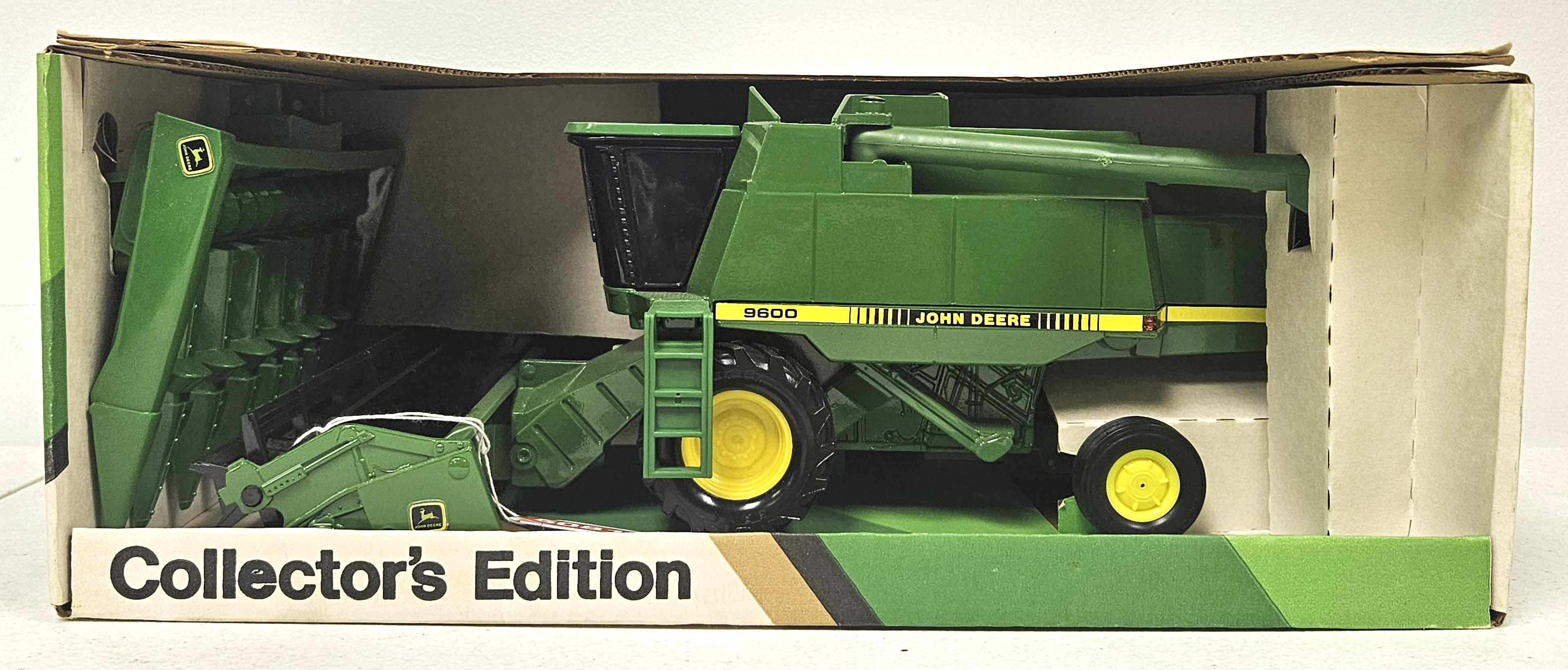 John Deere 9600 HD Combine