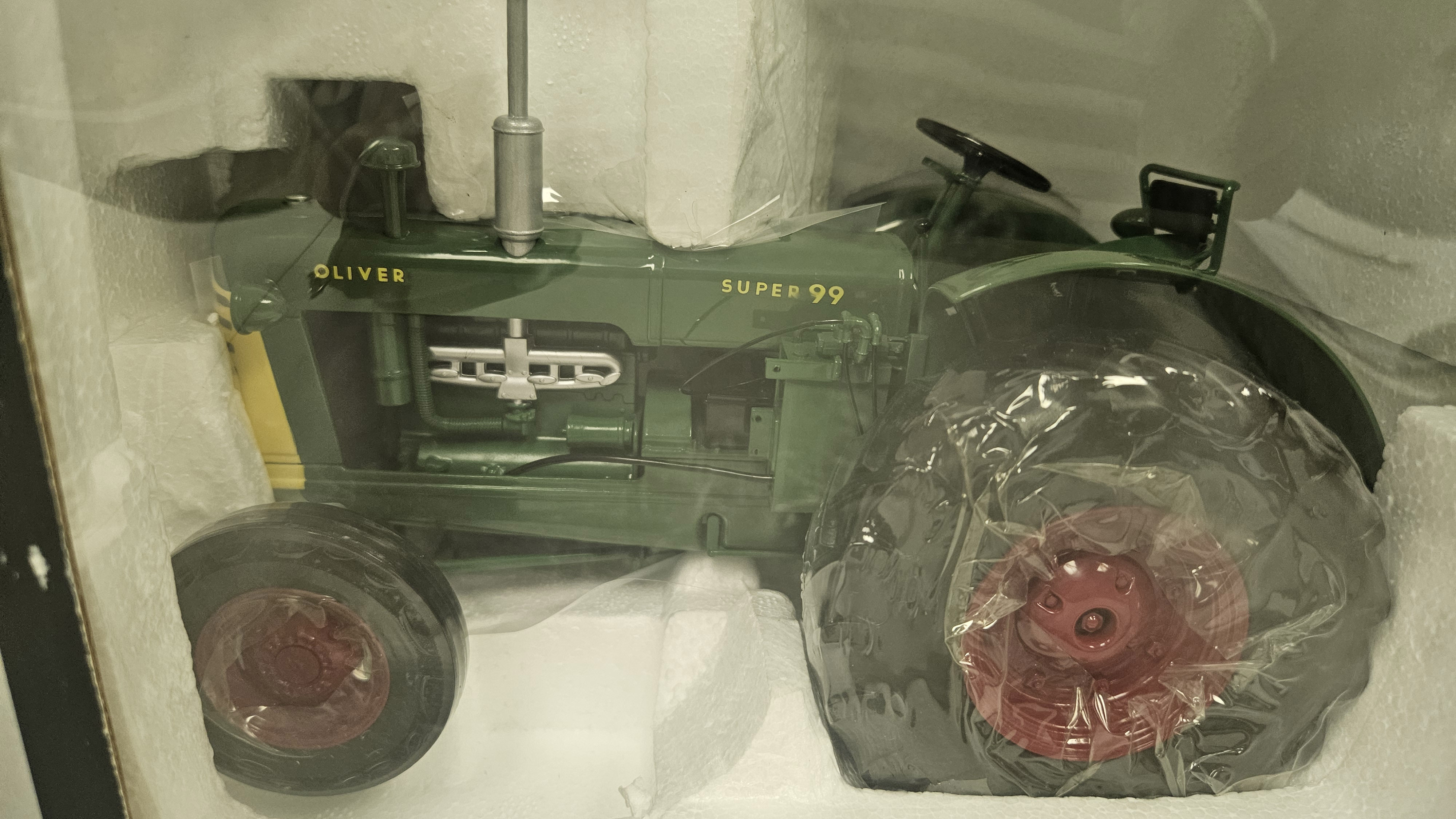 Oliver Super 99 WF HD Tractor