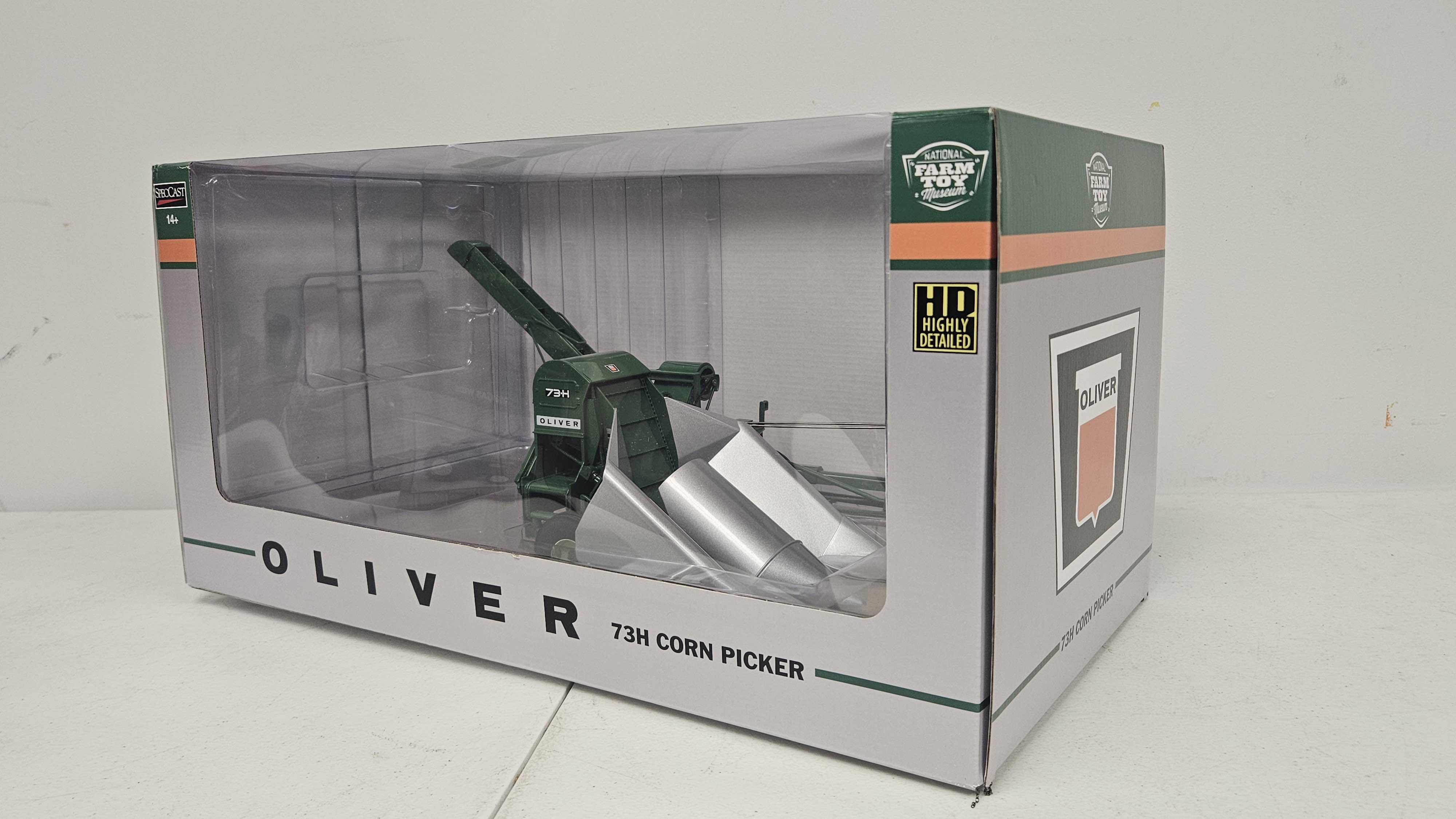 Oliver 73H HD Corn Picker