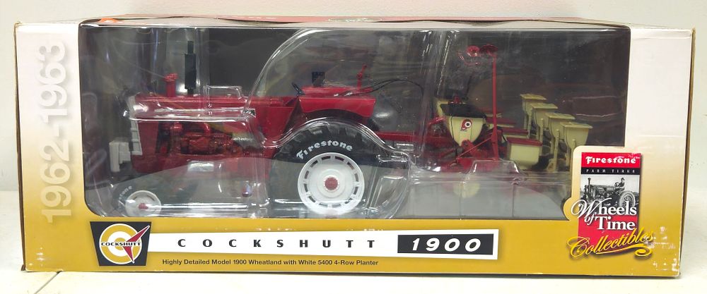 Lot 5160: Cockshutt 1900 Wheatland HD Tractor