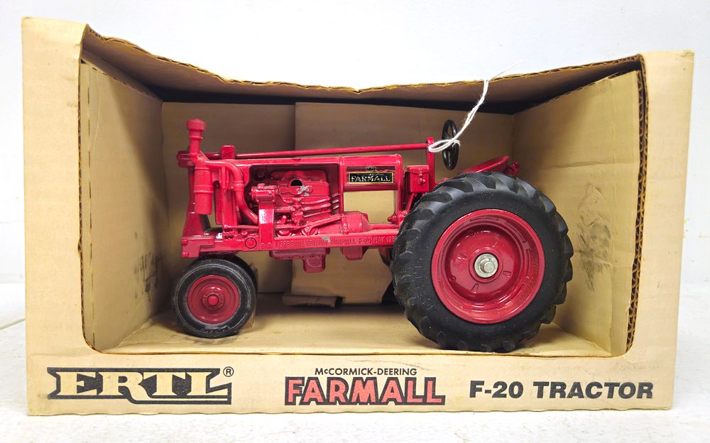 Lot 5179: McCormick Deering Farmall NF F-20 Tractor