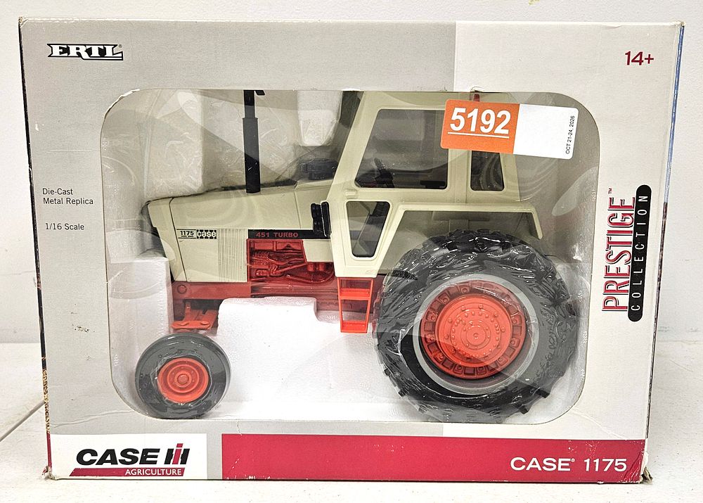 Lot 5192: Case IH Agriculture 1175 Tractor