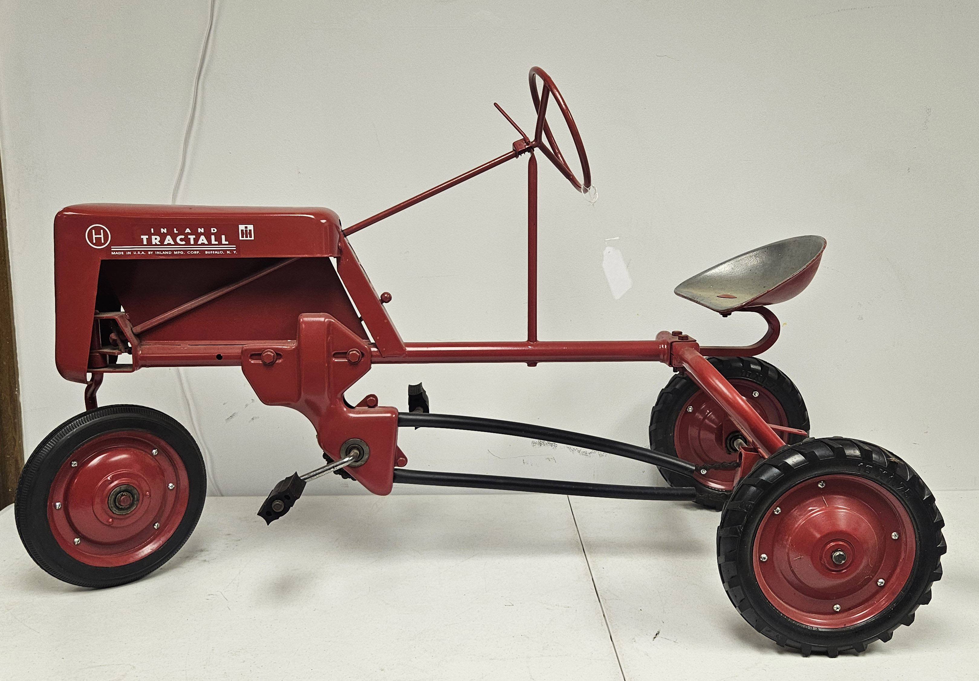 1949 Tractall Model H Pedal Tractor