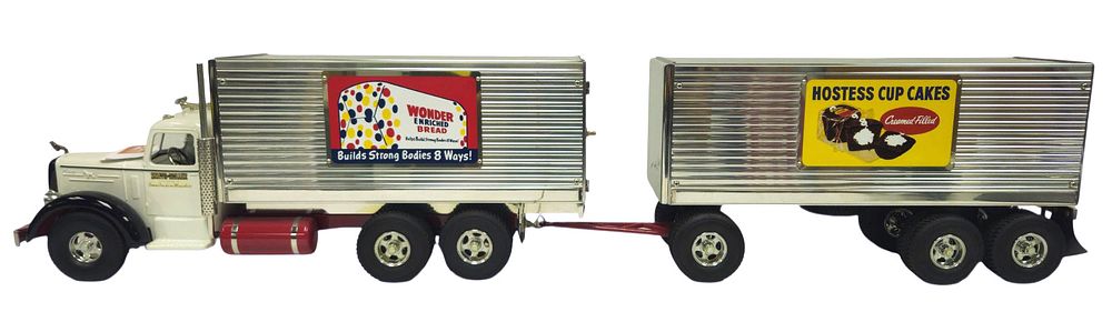 Lot 5211: Smith Miller Wonder Bread Truck &Trailers