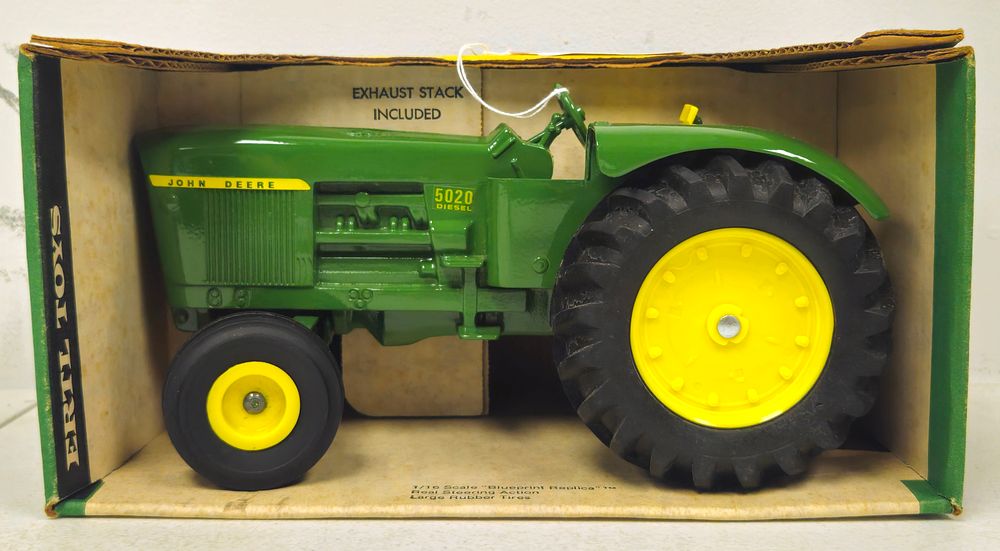 Lot 5240: John Deere WF Model 5020 Diesel Tractor