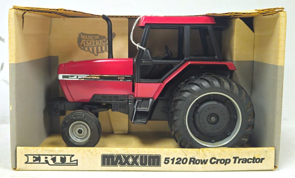 Lot 5245: Case International Maxxum 5120 Row Crop Tractor