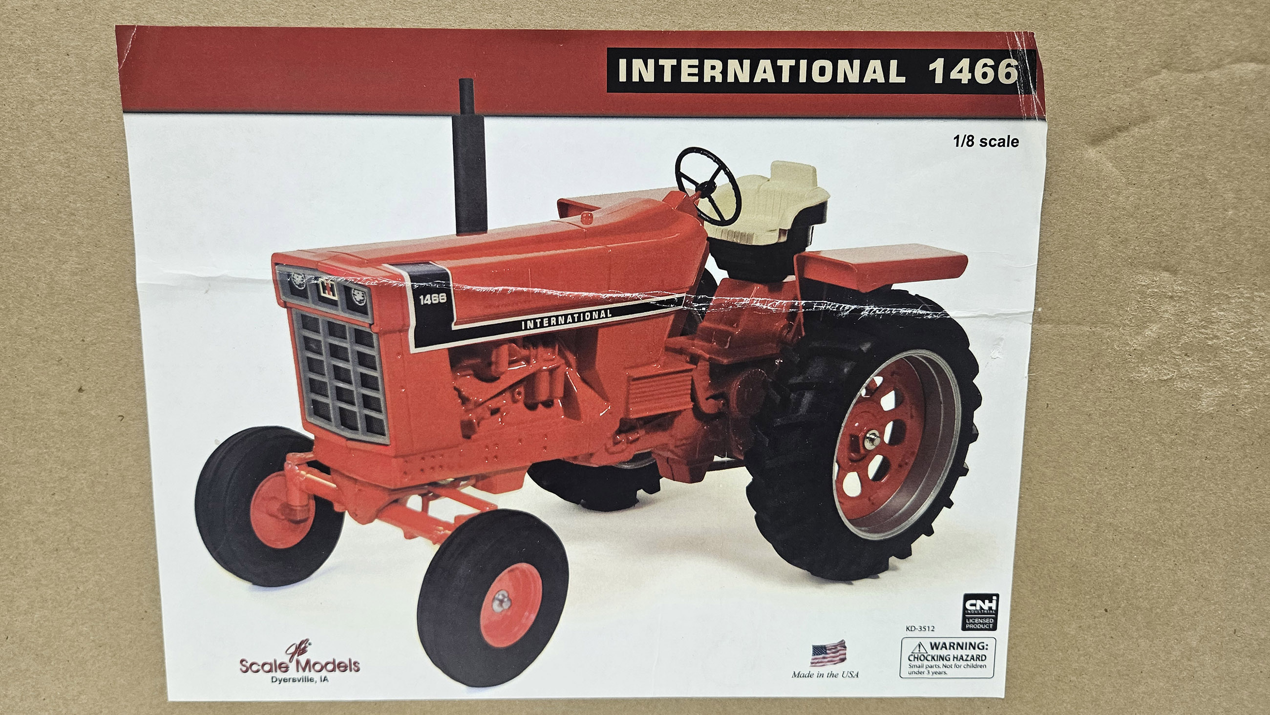 1/8 Scale International 1466 WF Tractor
