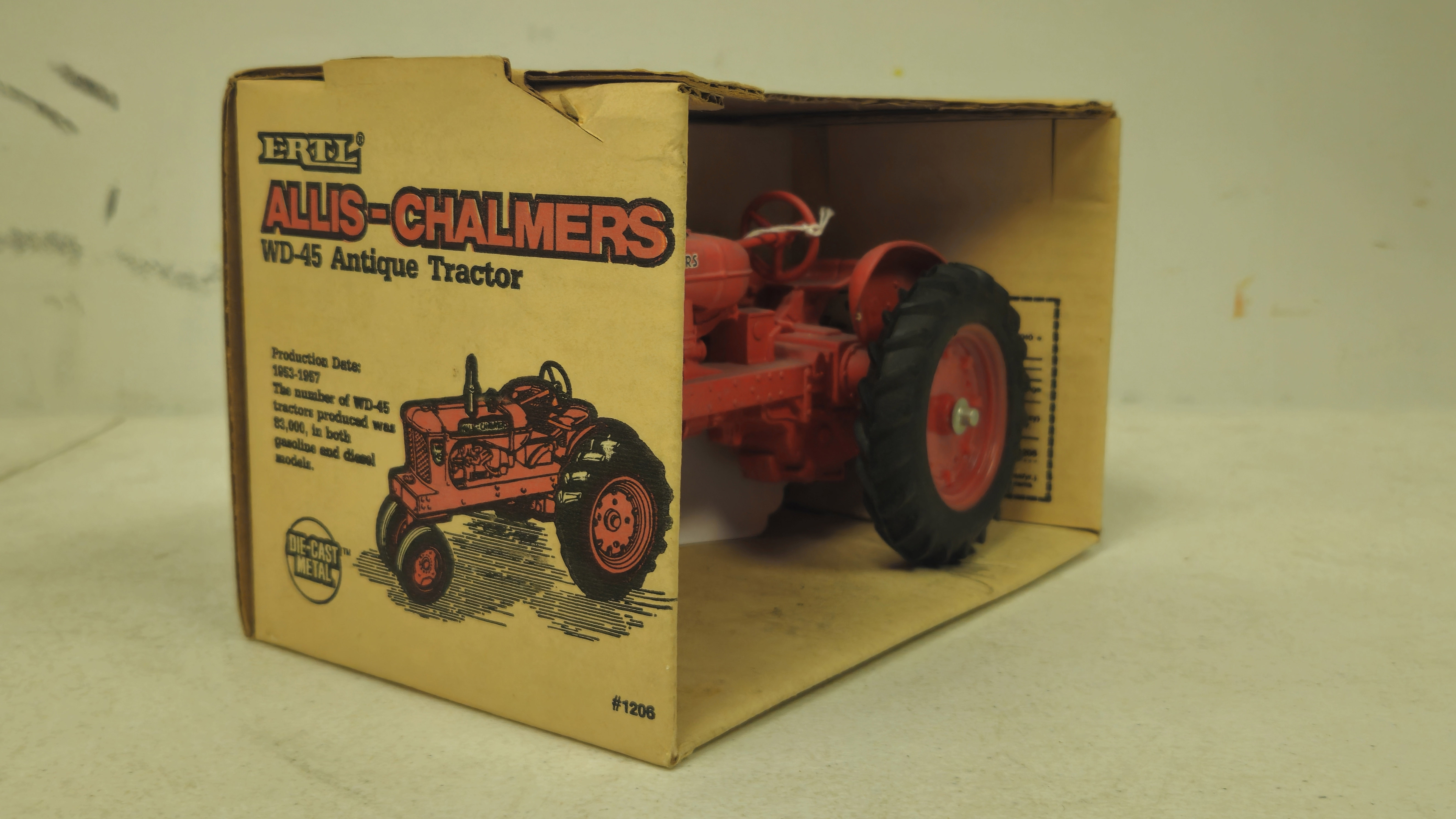 Allis Chalmers WD 45 Antique Tractor