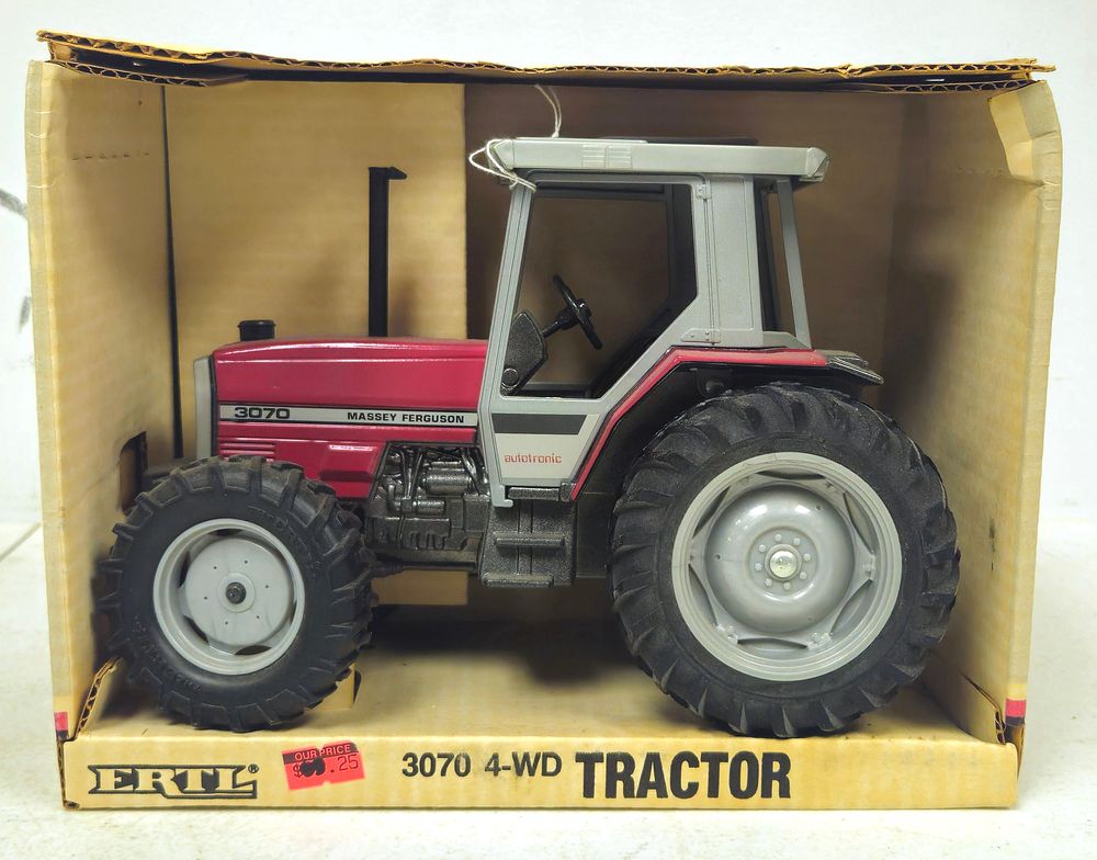 Lot 5342: Massey Ferguson 3070 4WD Tractor