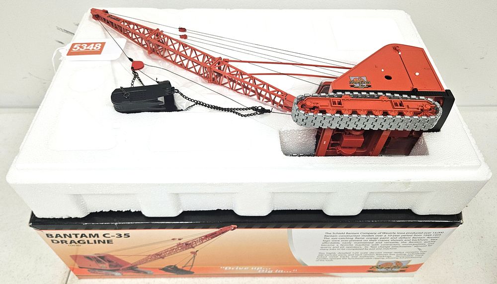 Lot 5348: The Bantam Co. HD Bantam C 35 Dragline