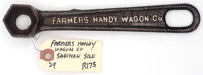 8.5''L "Saginaw Silo", on back "Farmers Handy Wagon Co.", McGlure Co., R175 (see Lot 25)