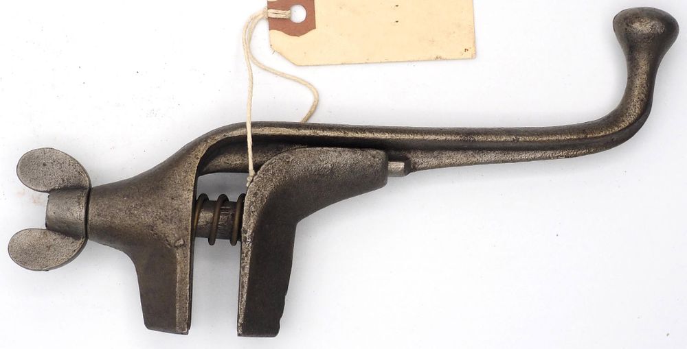 Lot 113: 9''L carriage wrench