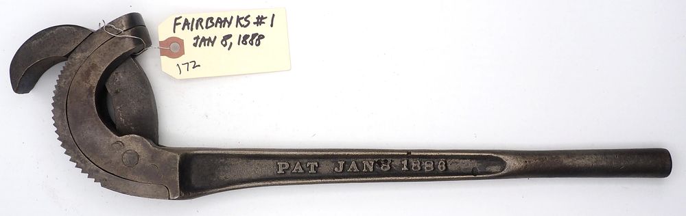 Lot 172: 17.25''L "Fairbanks No 1"