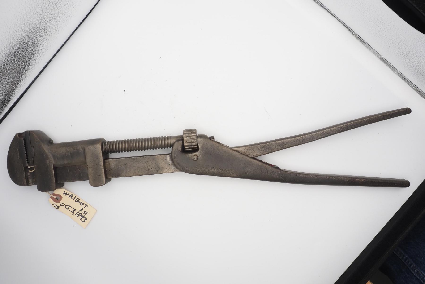Wright (unmarked) pipe and nut wrench