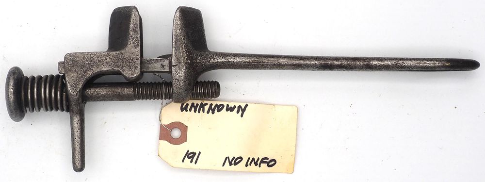 Lot 191: 11''L Unknown, very RARE