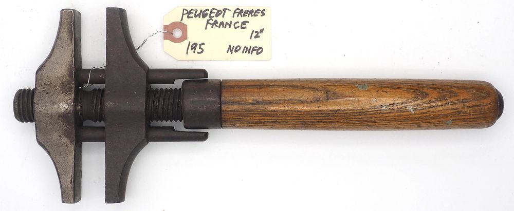 Lot 195: 12''L Peugeot French buggy wrench