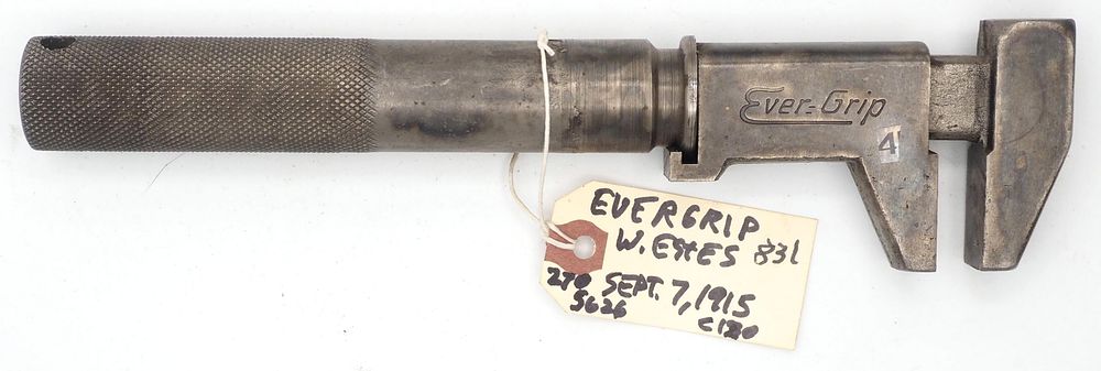 Lot 270: 10''L "Evergrip", W. Estes, Ozark, Missouri