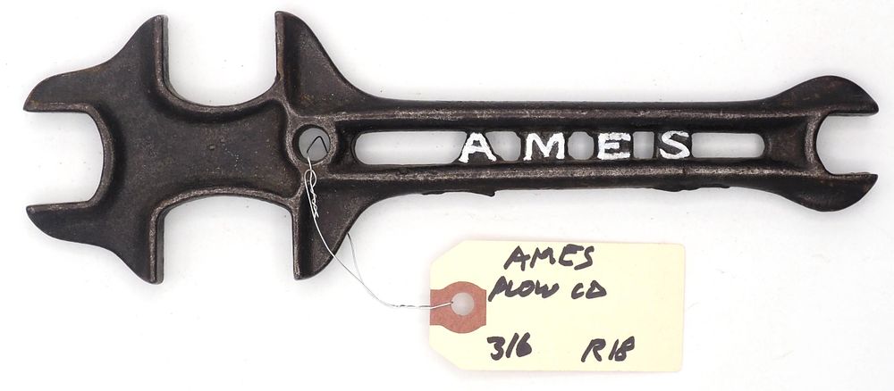 Lot 316: 9''L "Ames" Plow Co.